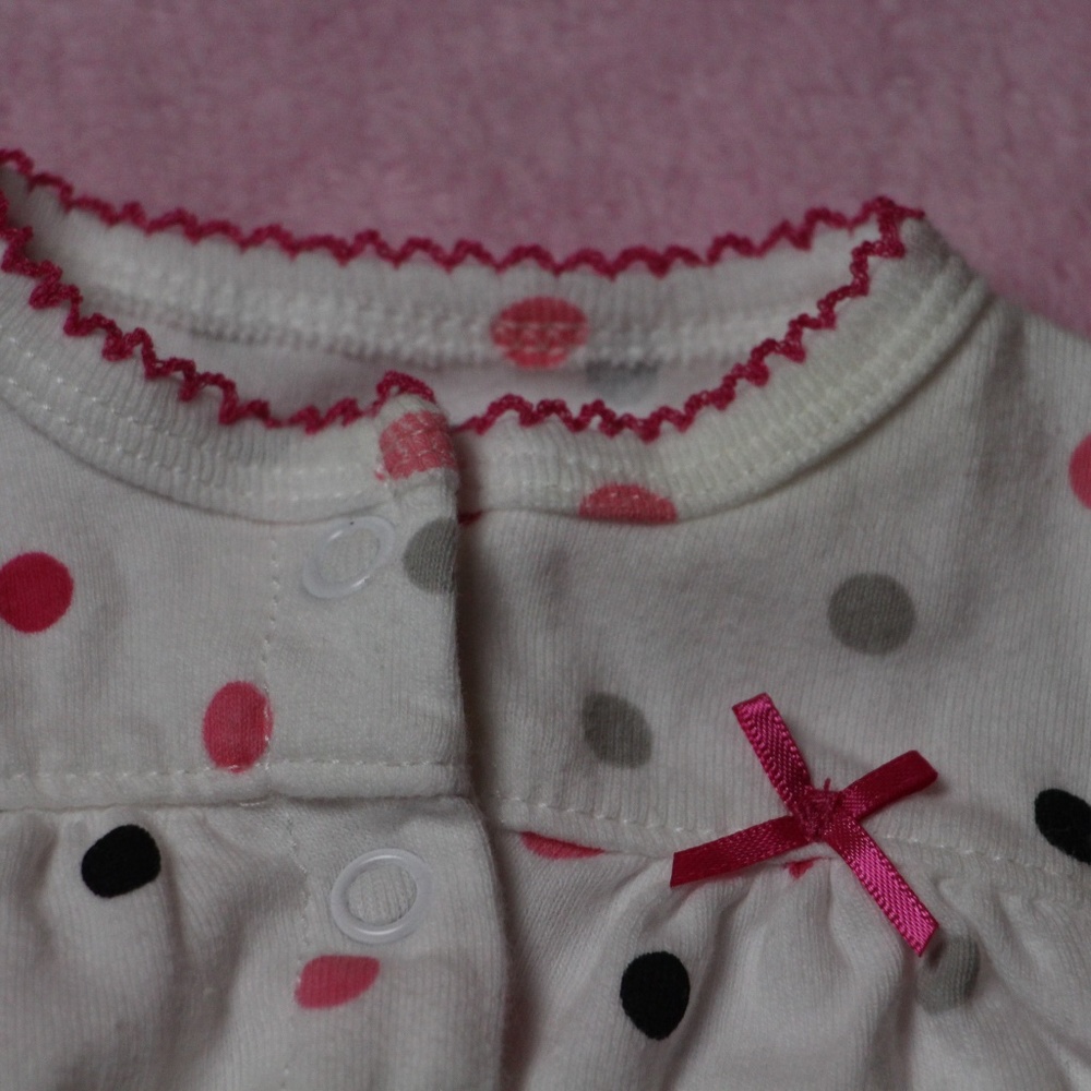 Baby long sleeve top white with polka dots ribbon